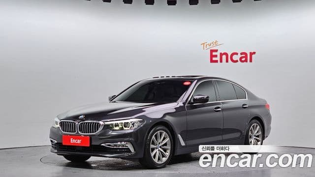 BMW 5 Series (G30)