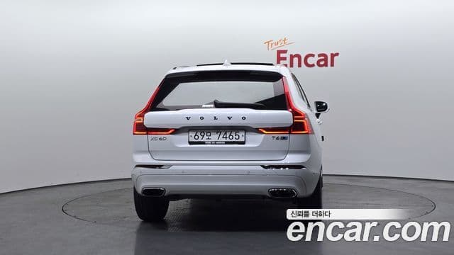 Volvo XC60 2nd Gen 4