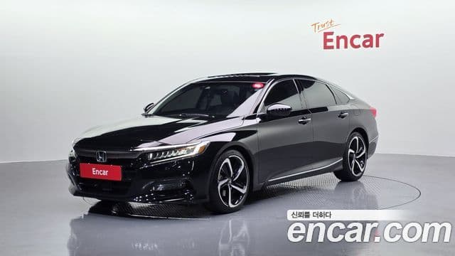 Honda Accord 10th Gen — 1