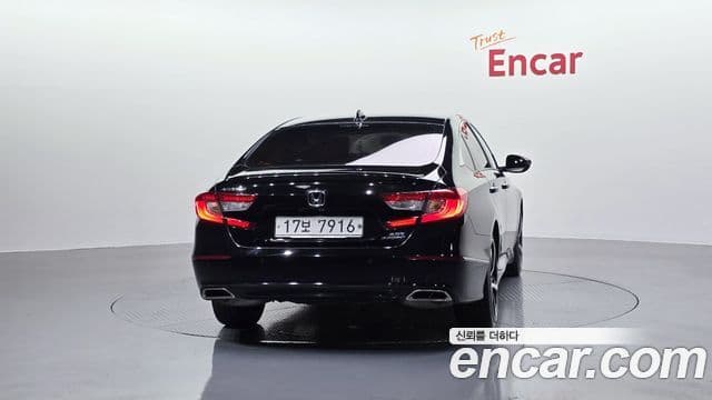 Honda Accord 10th Gen 3