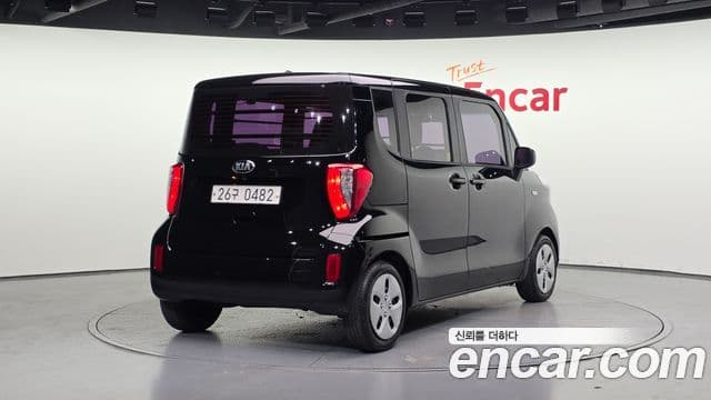 Kia Ray 2
