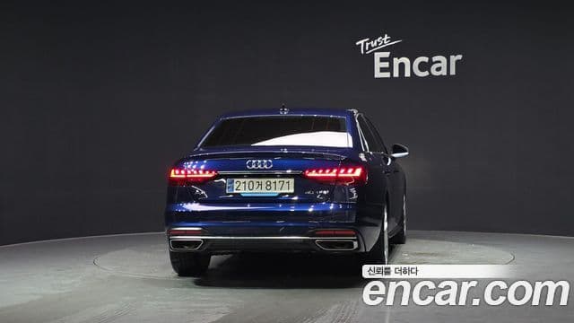 Audi A4 (B9) 4
