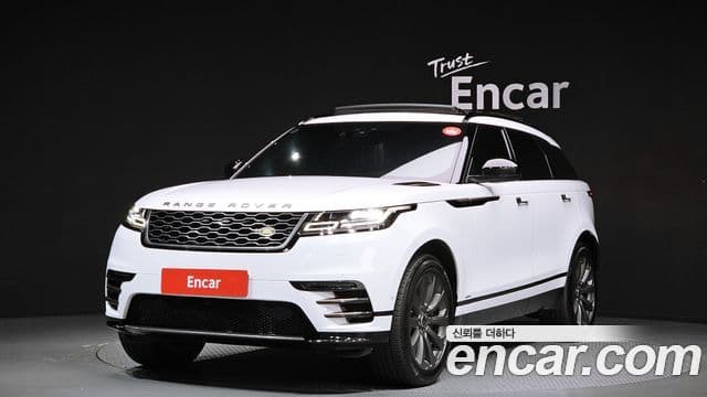 Land Rover Range Rover Velar 1
