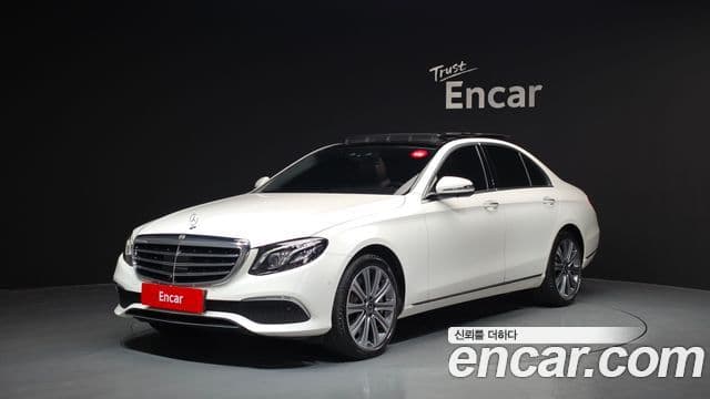 Mercedes-Benz E-Class W213 1