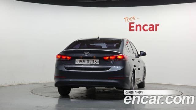 Hyundai Avante AD 3