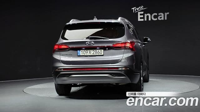 Hyundai The New Santa Fe 3