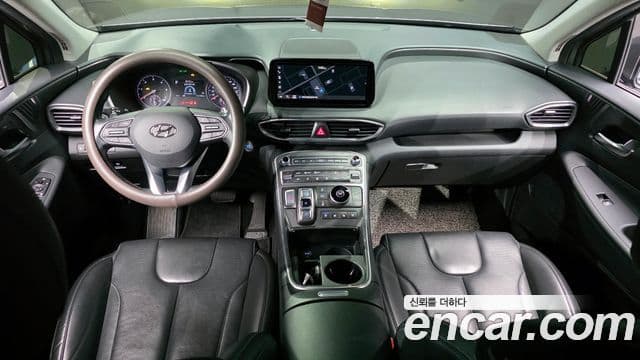 Hyundai The New Santa Fe 4