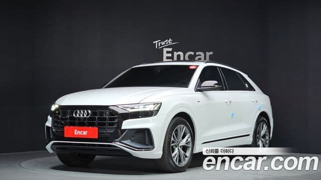 Audi Q8 (4M)
