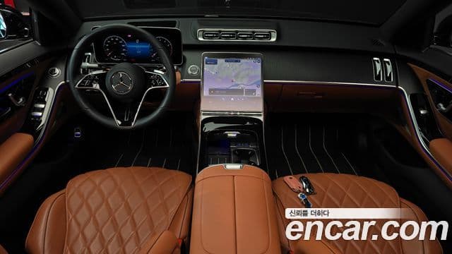 Mercedes-Benz S-Class W223 4