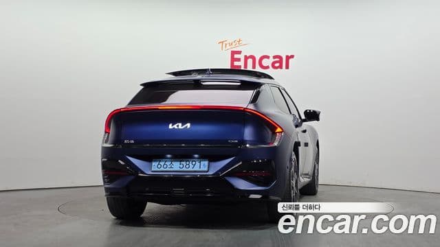 Kia The New EV6 3
