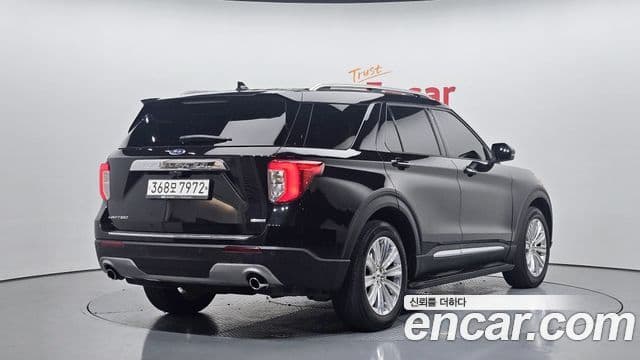 Ford Explorer 6th Gen 2