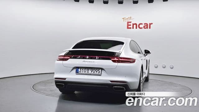 Porsche Panamera (971) 4