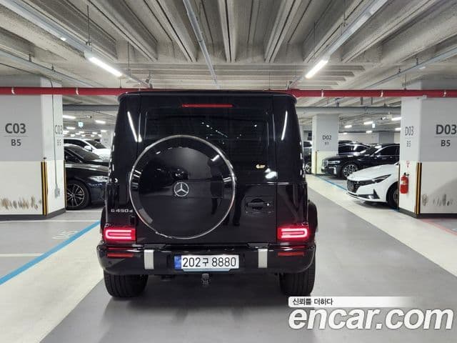 Mercedes-Benz G-Class W465 2
