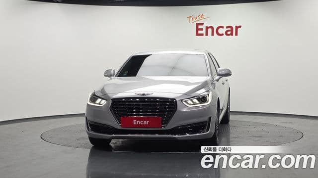 Genesis EQ900