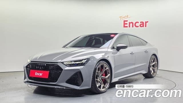 Audi RS7 (4K)