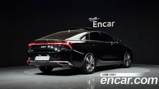 Kia K8 Hybrid 2