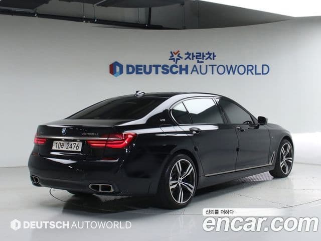 BMW 7 Series (G11) 2