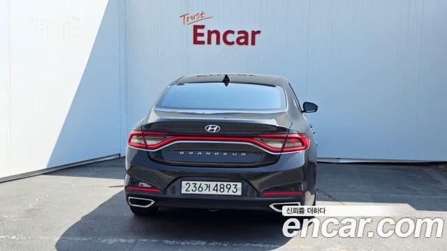Hyundai Grandeur IG 4