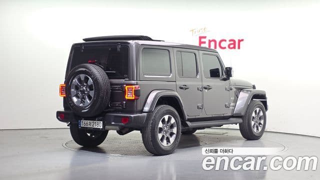 Jeep Wrangler (JL) 2