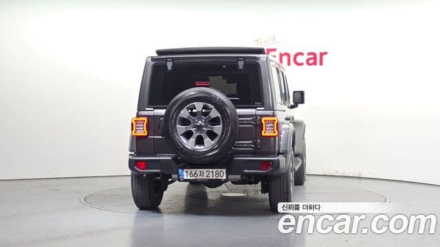 Jeep Wrangler (JL) 4