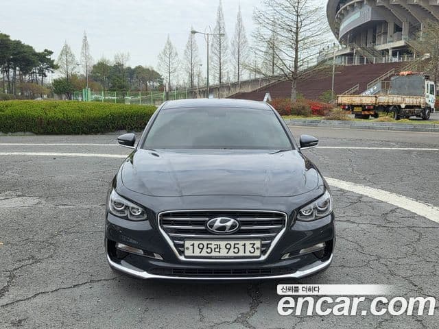 Hyundai Grandeur IG — 1
