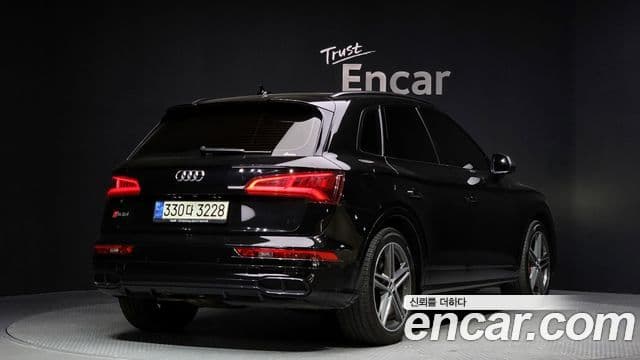 Audi SQ5 (FY) 2
