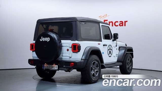 Jeep Wrangler (JL) 2