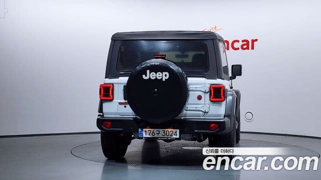 Jeep Wrangler (JL) 4