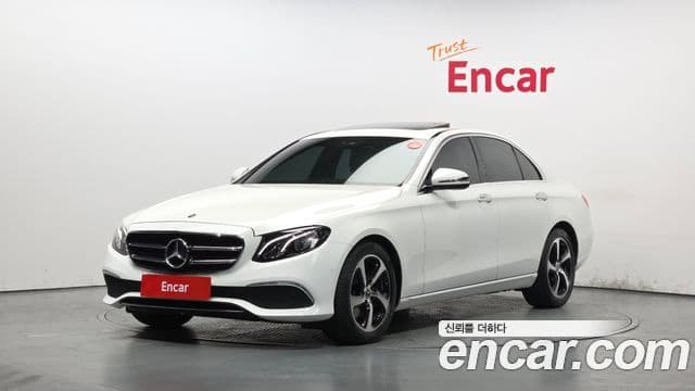 Mercedes-Benz E-Class W213 1