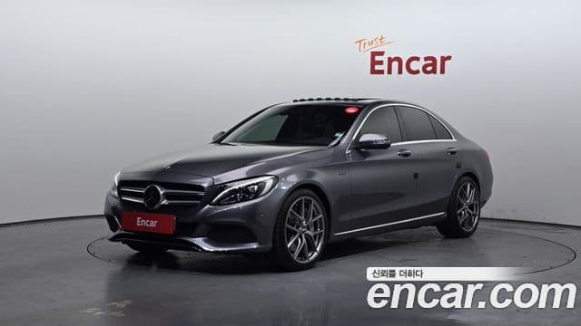 Mercedes-Benz C-Class W205 1