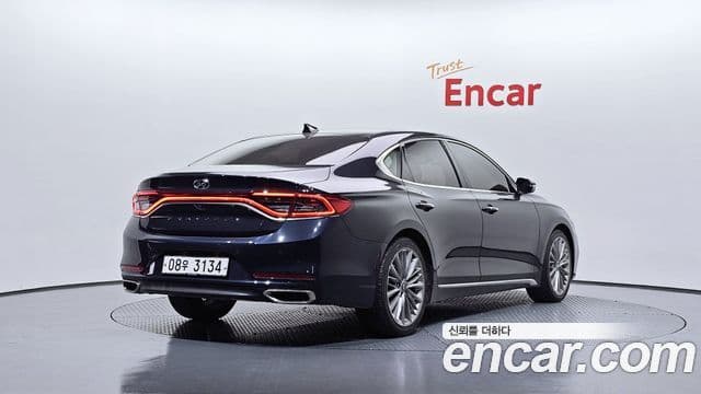Hyundai Grandeur IG 2