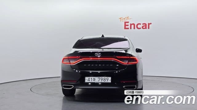 Hyundai Grandeur IG 4