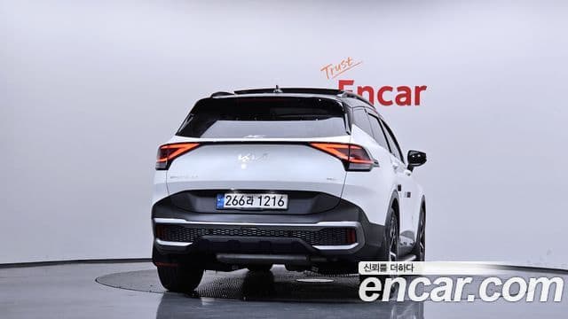 Kia Sportage 5th Gen Hybrid 3