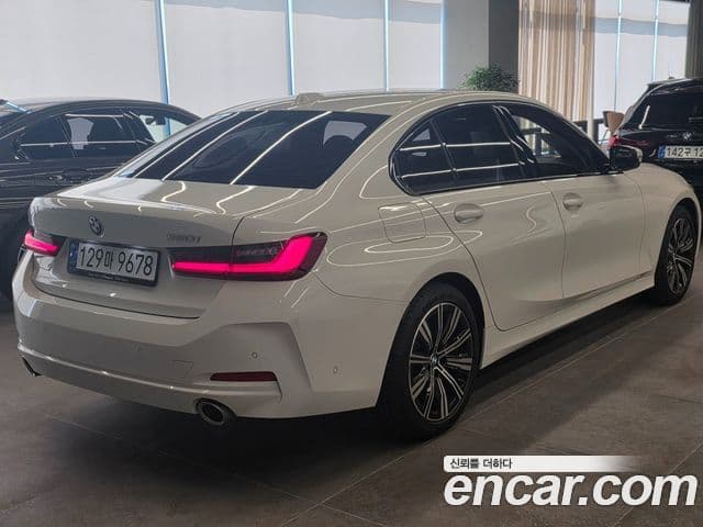 BMW 3 Series (G20) 2