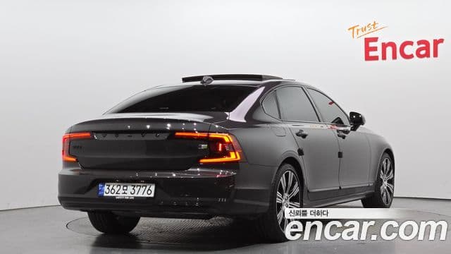 Volvo S90 2