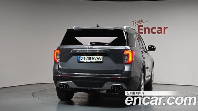 Ford Explorer 6th Gen 4