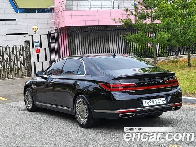 Genesis G90 2