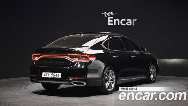 Hyundai Grandeur IG 2