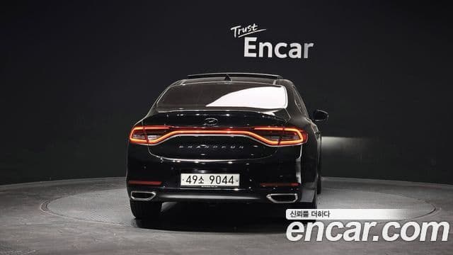 Hyundai Grandeur IG 4