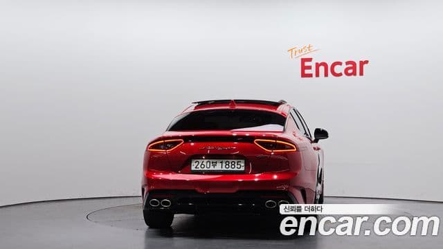 Kia Stinger 4