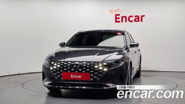 Hyundai The New Grandeur IG 2