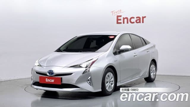 Toyota Prius 4th Gen 1