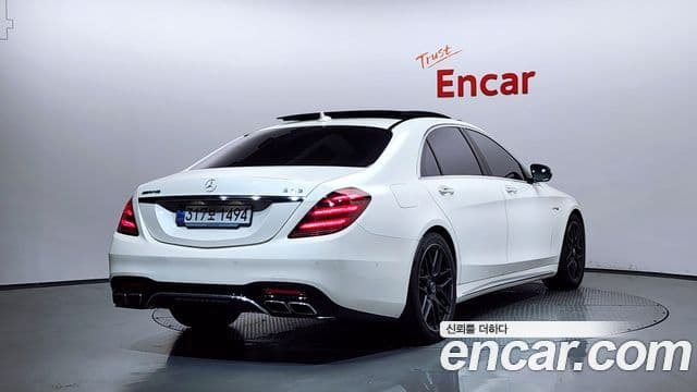 Mercedes-Benz S-Class W222 2