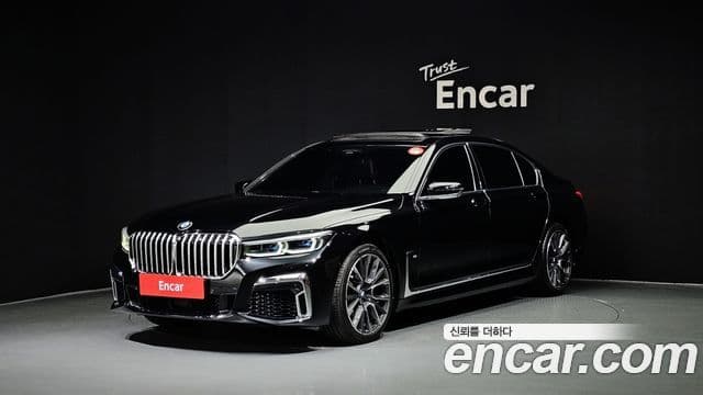 BMW 7 Series (G11)