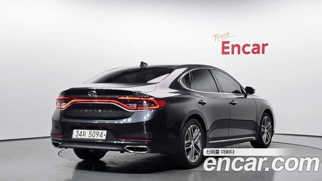 Hyundai Grandeur IG 2