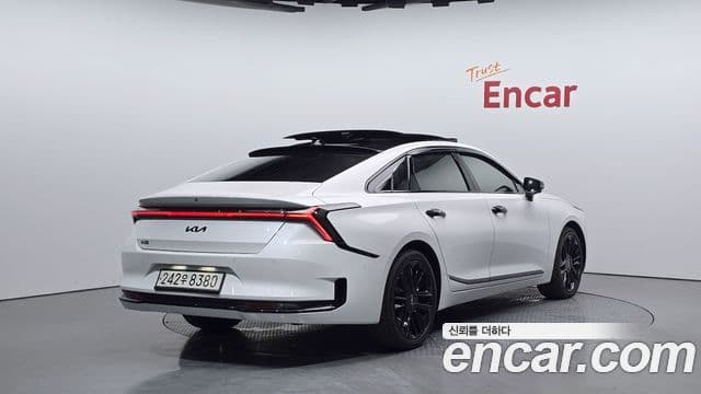 Kia The New K8 Hybrid 2