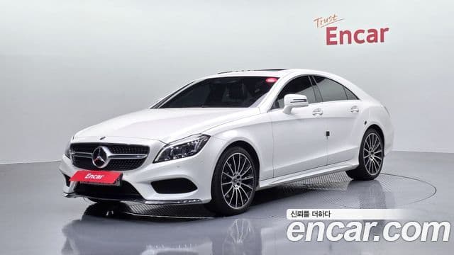 Mercedes-Benz CLS-Class W218 1