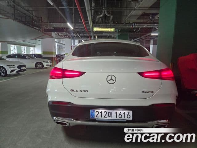 Mercedes-Benz GLE-Class W167 4