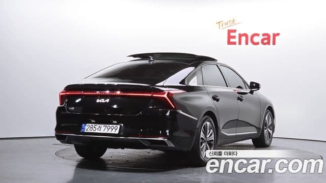 Kia K8 2
