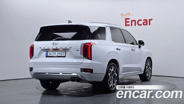 Hyundai Palisade 2